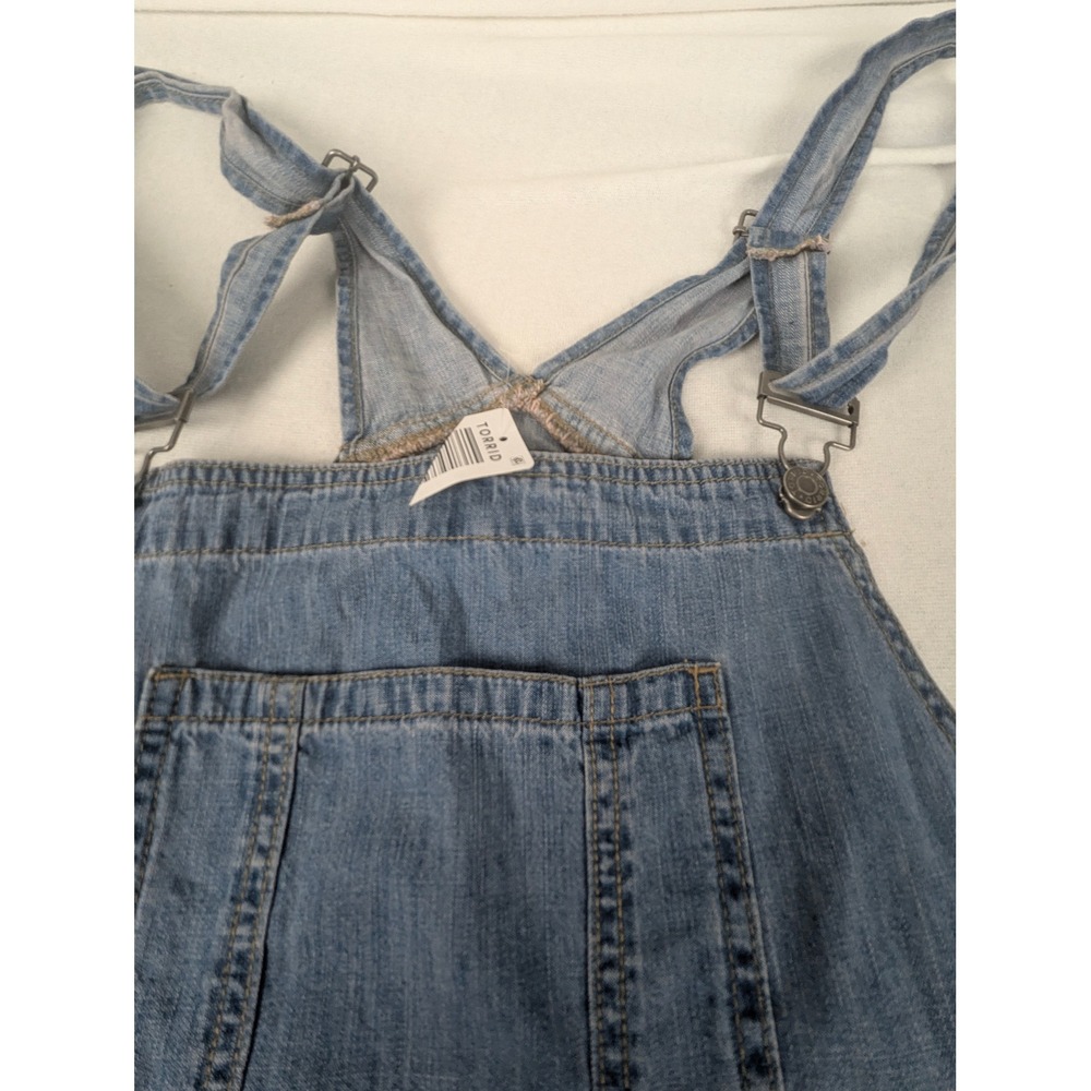 Torrid Womens Plus Size 20 Medium Wash Denim Shortalls Relaxed Fit Overalls - Picture 3 of 10